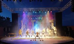 'Büyük Romulus' Girne'de sahnelendi