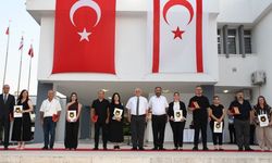 Emekli olan ve 30 hizmet yılını tamamlayan polislere plaket verildi