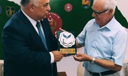 Birinci Medya Gurubu Başkanı Birinci ve beraberindeki heyet TMT Mücahitler Derneği'ni ziyaret etti
