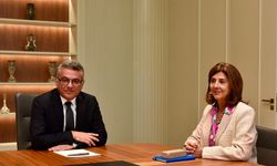 Erhürman, Holguín ile bir araya geldi