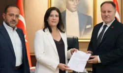 CTP'den olağanüstü Meclis toplantısı çağrısı: Öztürkler'e dilekçe verildi