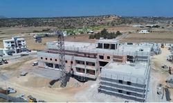 Dinçyürek:' Karpaz Hastanesi yıl sonu bitiyor '