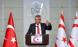 Erhürman: 'Biz, halkımızın çözüm iradesi çerçevesinde hazırız. Bunu açıkça söyledik. Gerisi laf-ı güzaf'