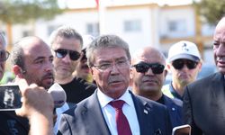Üstel: 'Arama-kurtarma gemisi Çanakkale'den yola çıktı...Batan gemiye yarın öğleden sonra ulaşılması planlanıyor'