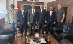 Taçoy, İş İnsanları Derneği ile görüştü