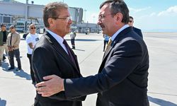 Türkiye Cumhurbaşkanı Yardımcısı Cevdet Yılmaz, taziye ziyareti için KKTC'de