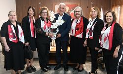Özçınar, Kıbrıs Türk Kadınlar Birliği Güzelyurt Şubesi temsilcileriyle görüştü