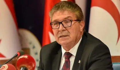 Üstel: "Okula gitmezse deport edilir"