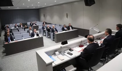 UBP Grup Toplantısından Geri Adım - HP Yasası Komiteye Çekiliyor