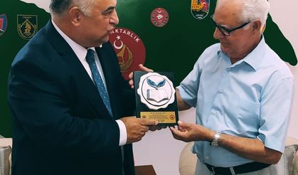 Birinci Medya Gurubu Başkanı Birinci ve beraberindeki heyet TMT Mücahitler Derneği'ni ziyaret etti