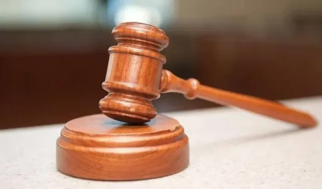Kıbrıslı Türklere hakaret eden iki kişiye dava okundu!