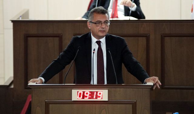 Meclis'te Disiplin Tüzüğü tartışması...