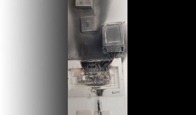 Ortaköy’de evde çıkan yangında elektrik panosu zarar gördü