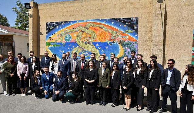 Tatar: “Doğu Akdeniz’deki bu güzel adada bir arada yaşamayı öğrenmeliyiz”