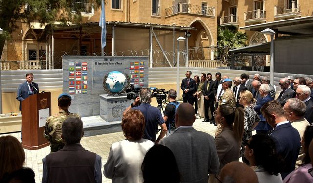 Türk ve Rum siyasi parti toplantıları 36 yaşında..