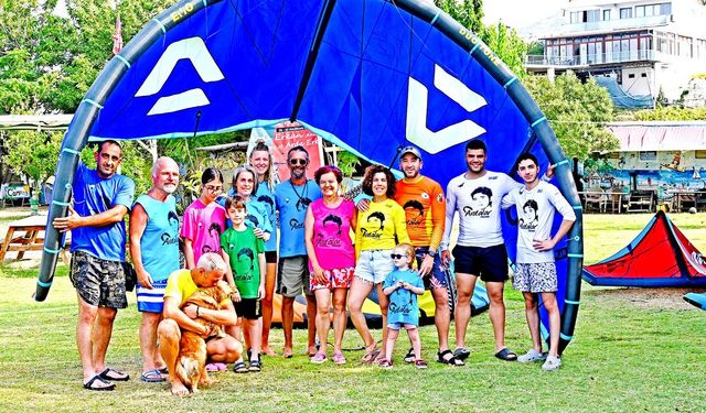 Arda Erkan asısına 11. Kite Surf etkinliği yapıldı