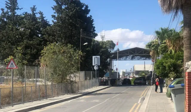 Güney Kıbrıs polisinden sınır kapılarındaki uygulamalarla ilgili açıklama