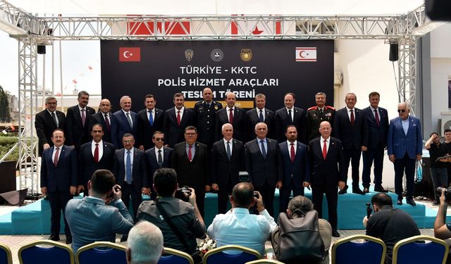 “Türkiye- KKTC Polis Hizmet Araçları Teslim Töreni”… Tatar: “Polis teşkilatının daha da güçlenmesi bizlere güç ve moral