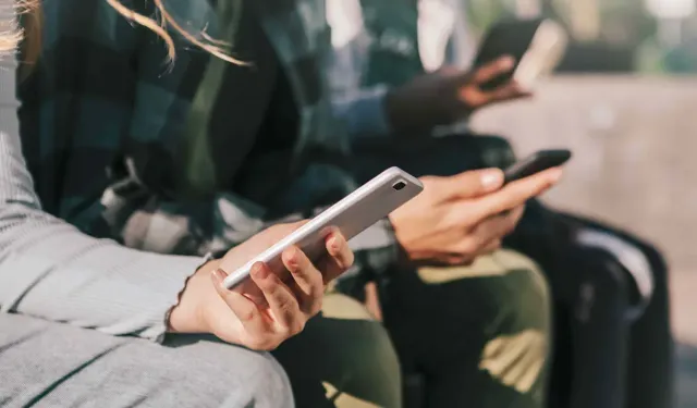 ChatGPT için ebeveyn denetimi geldi