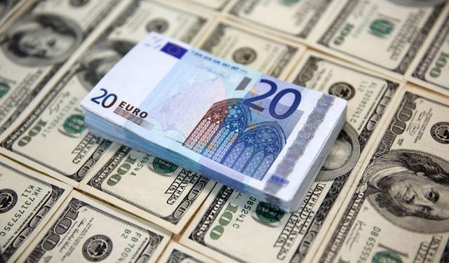 Dolar 41,40, euro 48,65, sterlin 56,20 TL’den işlem görüyor
