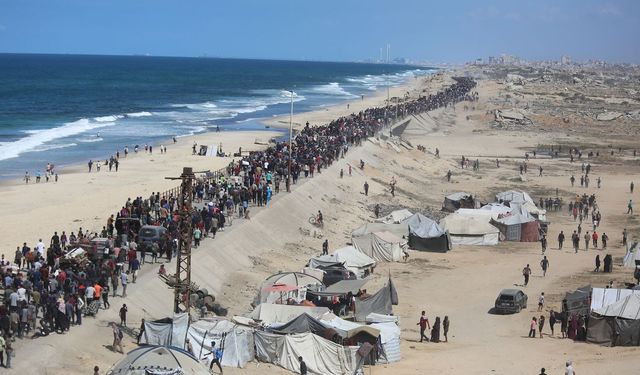 İsrail ordusu: 'Gazze'de ateşkes saat 12.00'de devreye girdi'