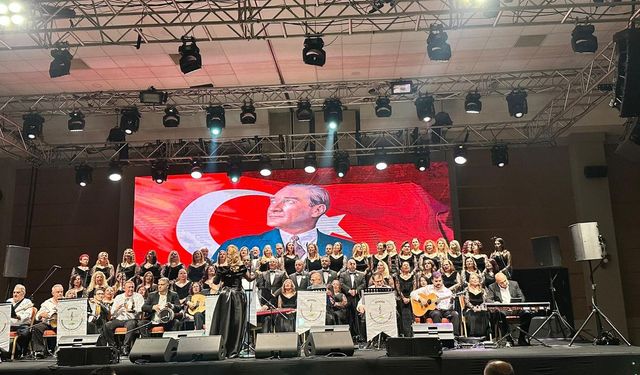 1. Uluslararası Türk Müziği Çalıştayı ve Koro Günleri Girne'de yapıldı