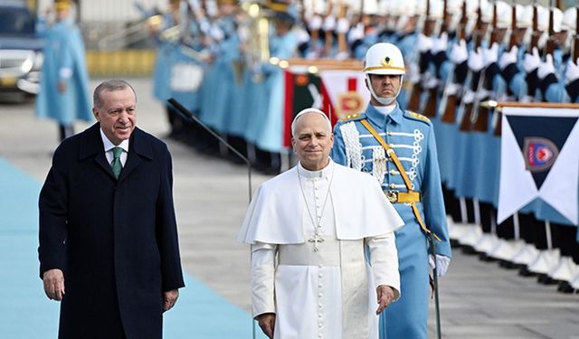 TC Cumhurbaşkanı Erdoğan, Vatikan Devlet Başkanı Papa 14. Leo'yu resmi törenle karşıladı