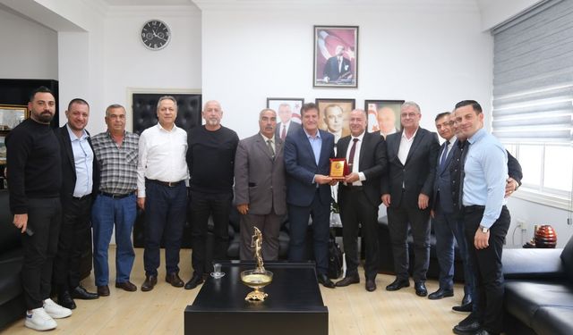 Arıklı, Adanalılar Derneği'ni kabul etti