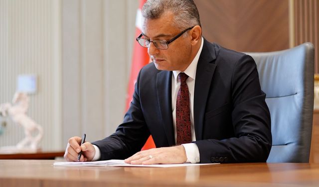 Cumhurbaşkanı Erhürman, Gazimağusa İlahiyat Koleji ile ilgili protokolü Anayasa Mahkemesi'ne gönderdi