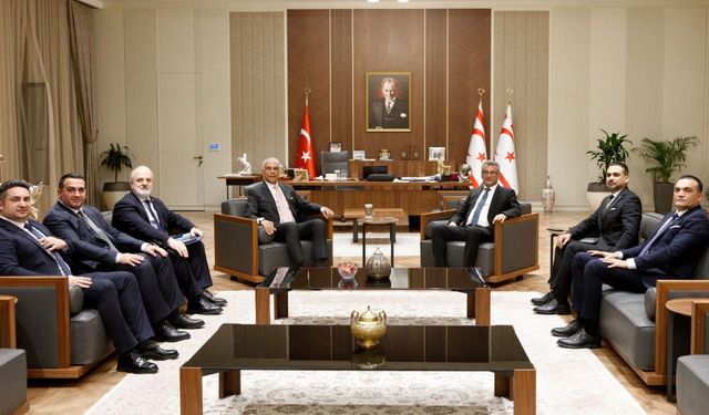 Cumhurbaşkanı Erhürman, iş insanlarından oluşan heyeti kabul etti