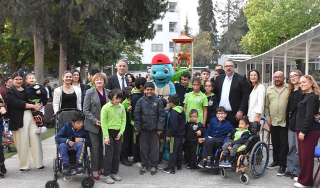 Şenkul, Girne'deki Engelli Rehabilitasyon Merkezlerini ziyaret etti