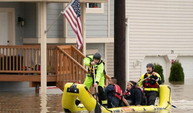 Washington'da şiddetli yağış: 'Acil durum' ilan edildi, binlerce kişi tahliye ediliyor