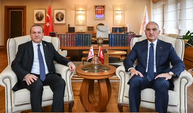 Fikri Ataoğlu, Türkiye Kültür ve Turizm Bakanı Ersoy ile görüştü