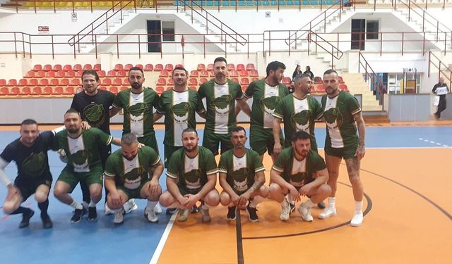 Belediyeler salon futbolunda buluşuyor