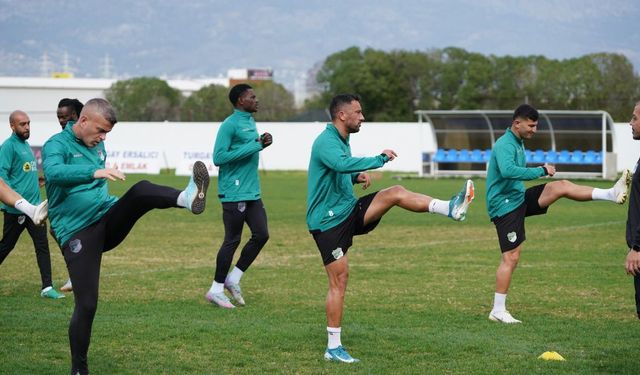China Bazaar Gençlik Gücü, hafta sonu oynayacağı Yeniboğaziçi maçı hazırlıklarını sürdürüyor