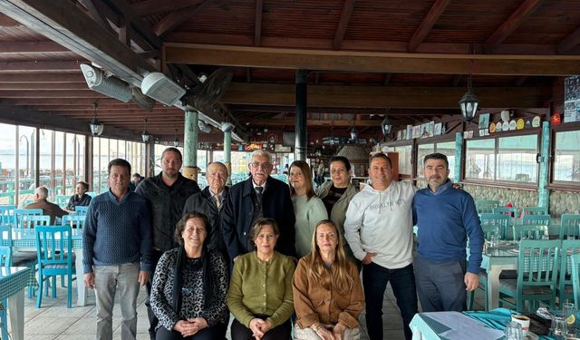 Denizli Gemikonağı Kalkındırma Derneği başkanlığına yeniden Türkay Fotalı seçildi