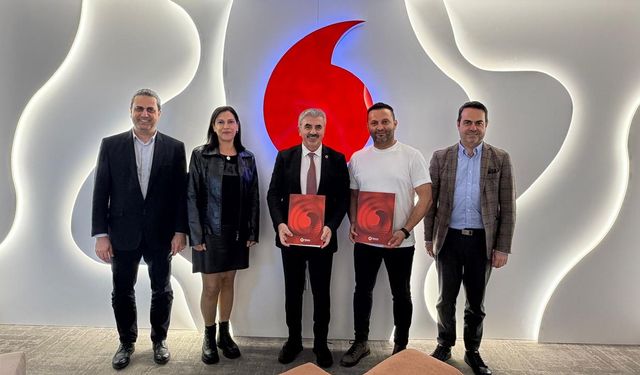 KKTC Atletizm Federasyonu ile KKTC Telsim işbirliği protokolü imzaladı