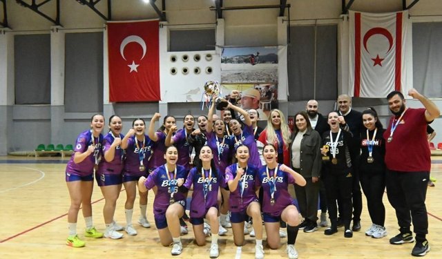 Derviş Mişon Kupası'nda Şampiyonlar Belli Oldu: Kadınlarda DİGEM, Erkeklerde UKÜ