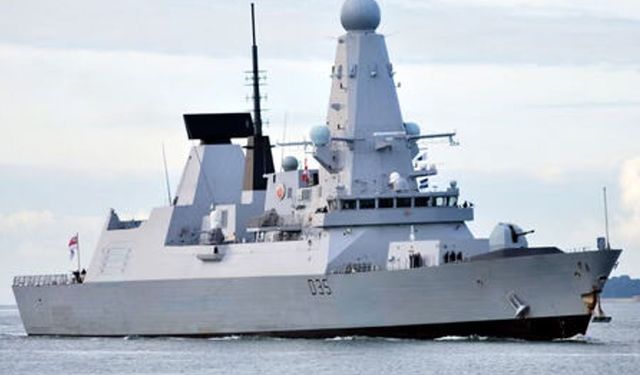 İngiliz savaş gemisi HMS Dragon Doğu Akdeniz'e ulaştı