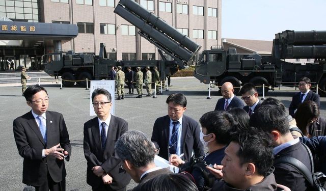 Japonya, iki üssüne ilk kez uzun menzilli füzeler konuşlandırdı