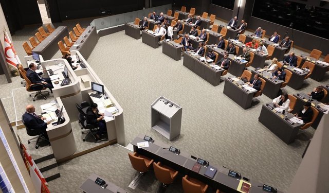 Kozmetik Ürünleri (Değişiklik) Yasa Tasarısı Meclis'ten geçti..Genel Kurul bugünkü çalışmalarını tamamladı