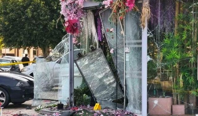 Limasol'da çiçekçi dükkanına bomba koydular