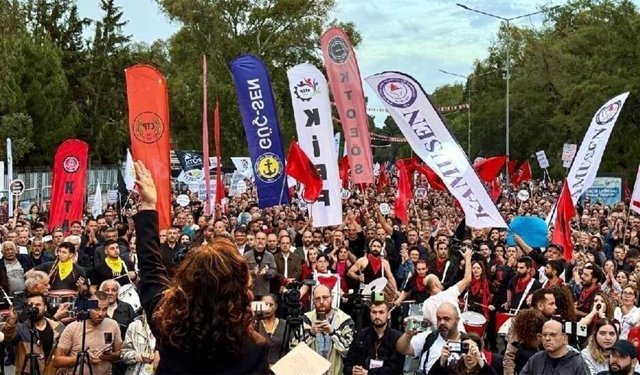 Sendikalar saat 15.30'da basın toplantısı düzenleyecek