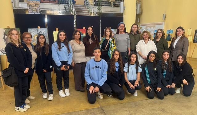 'Şiirden Tuvale' resim sergisi mart sonuna kadar ziyaret edilebilecek