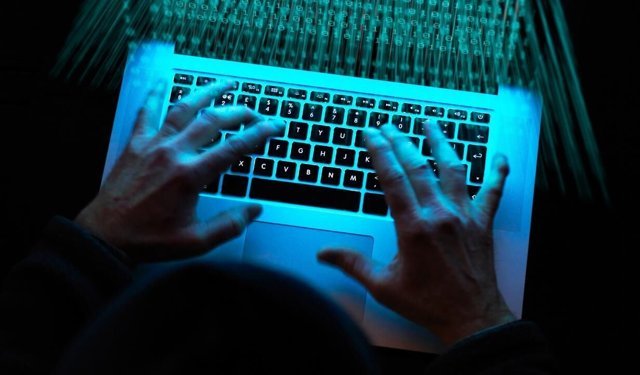 'Siyah şapkalı hacker' çetesi çökertildi: 20 milyon kişinin verisi ele geçirildi