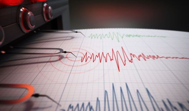 Girit'te 5,7 büyüklüğünde deprem