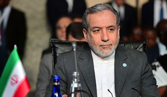 İran: Hürmüz Boğazı, Lübnan'daki ateşkes süresinin sonuna kadar tüm ticari gemilerin geçişine açık olacak