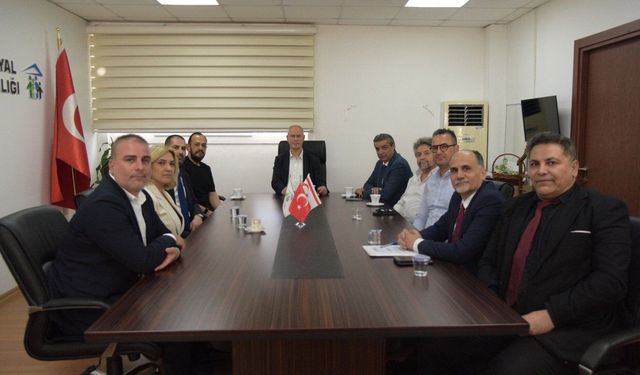 Hasipoğlu, turizm örgütü temsilcileriyle görüştü