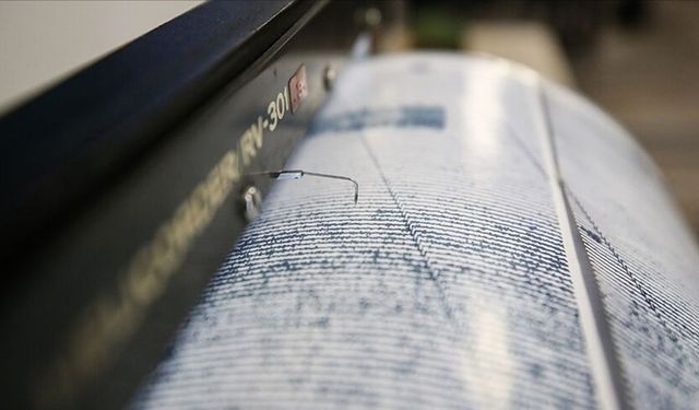 Malatya'da 5,6 büyüklüğünde deprem: Birçok ilde hissedildi