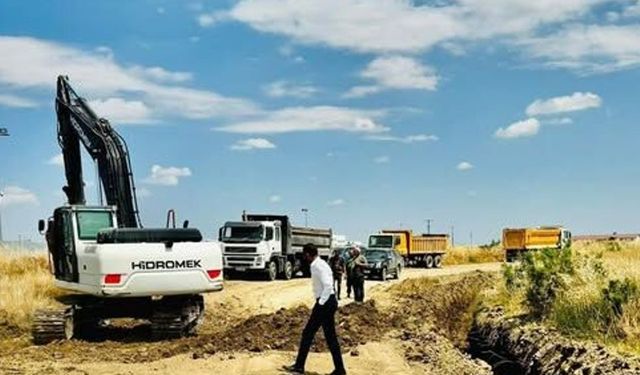 Altyapı yatırımları sürüyor